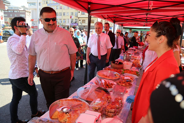 ?ehit Aileleri ?çin Kermes Düzenlendi.