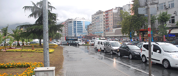 Rize trafiği Eso es veriyor