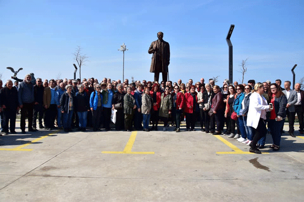 Fındıklı Atatürk Anıtı Açıldı