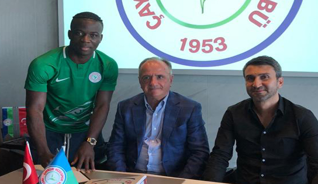 Rizespor a bir orta saha daha