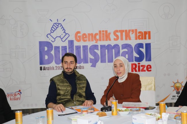 AK Parti Gençlik kolları Rize programı yapıldı