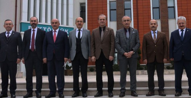 Doğu Karadeniz Bölgesi Rektörleri RTEÜ’de Toplandı