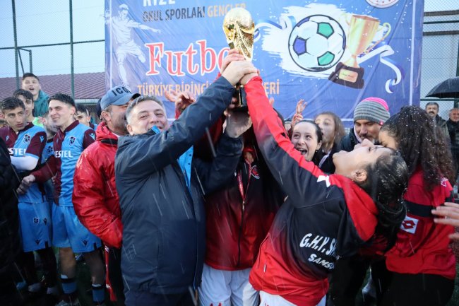 Gençler Futbol Türkiye Şampiyonları Belli Oldu