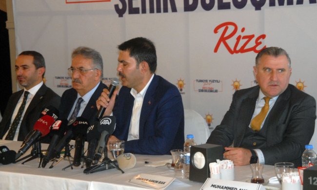 “ Türkiye’yi değiştiren partiyiz”