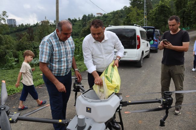 ÇAYDA DRONLA GÜBRELEME