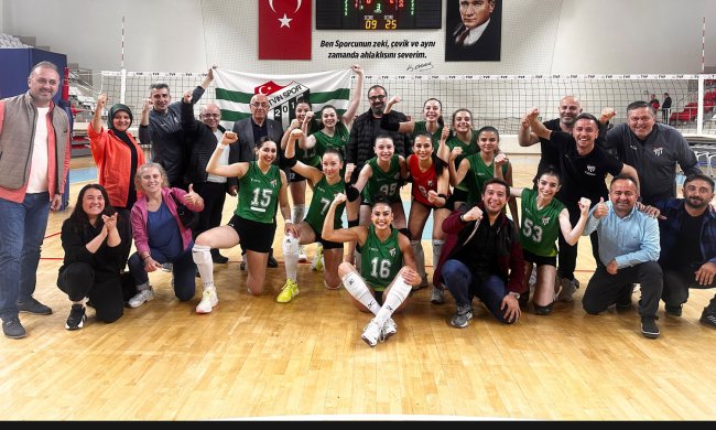 ARTVİN VOLEYBOL TAKIMI MUTLU DÖNÜYOR