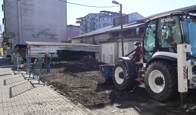 ARHAVİ’DE KÖY PAZARI GENİŞLİYOR