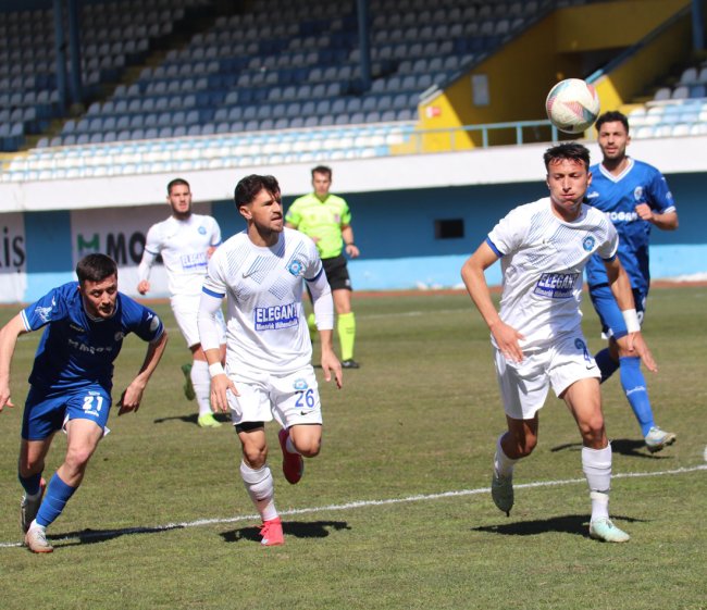 PAZARSPOR EVİNDE MAĞLUP 0-1